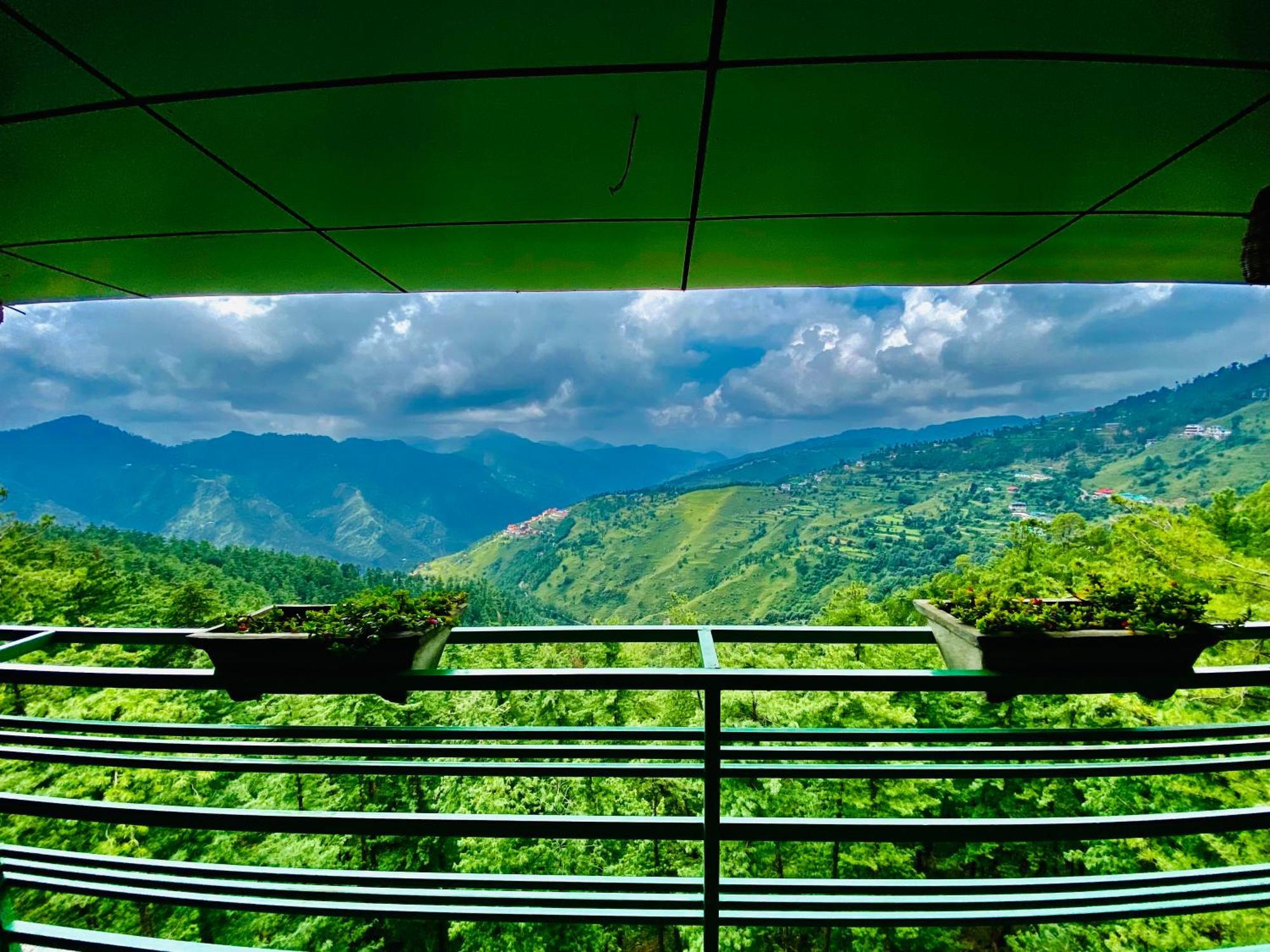 Royal Green Mashobra - Mountain And Valley View Rooms Shimla Extérieur photo